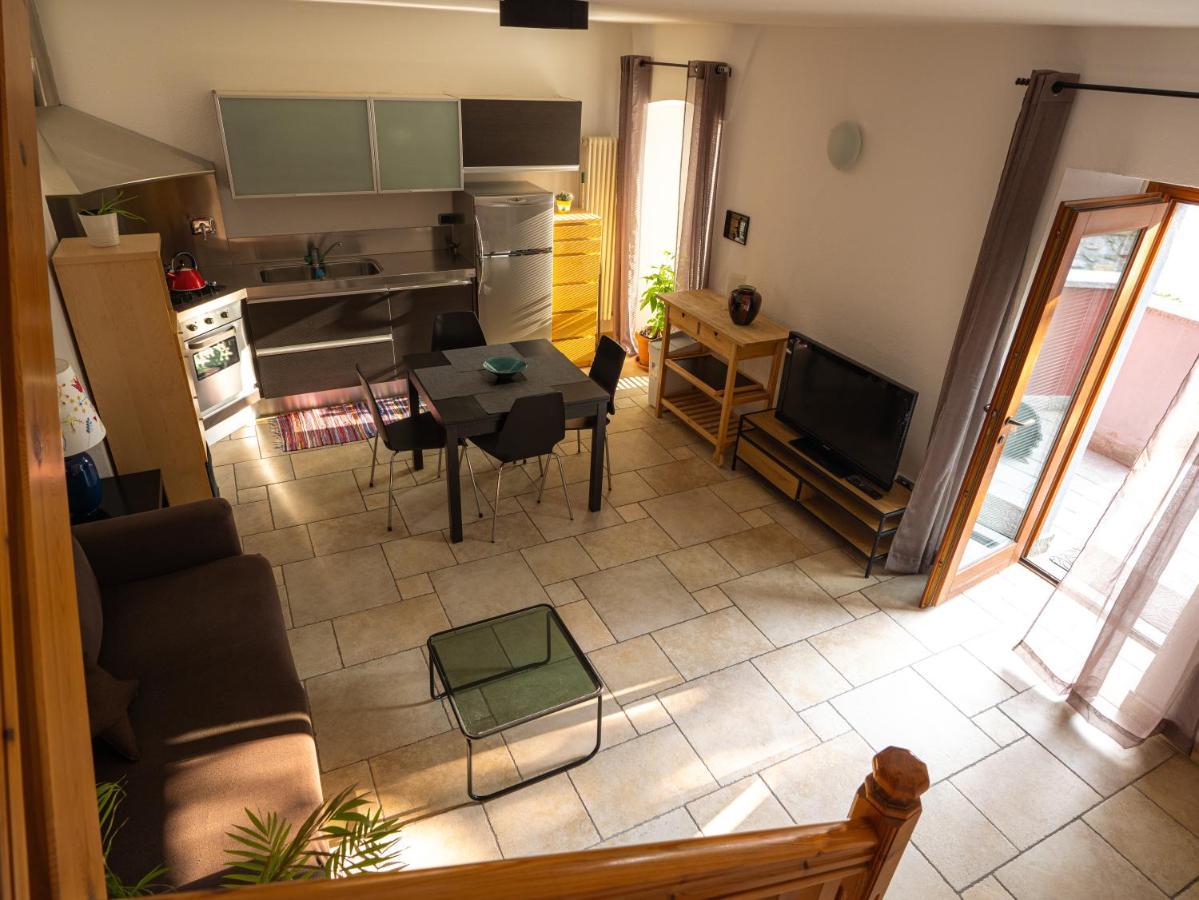 Casa Celesta Apartment Аоста Екстериор снимка