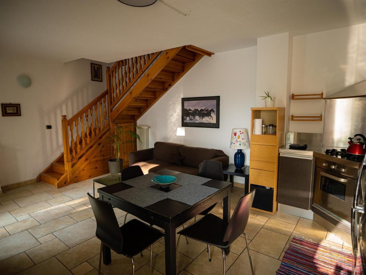 Casa Celesta Apartment Аоста Екстериор снимка