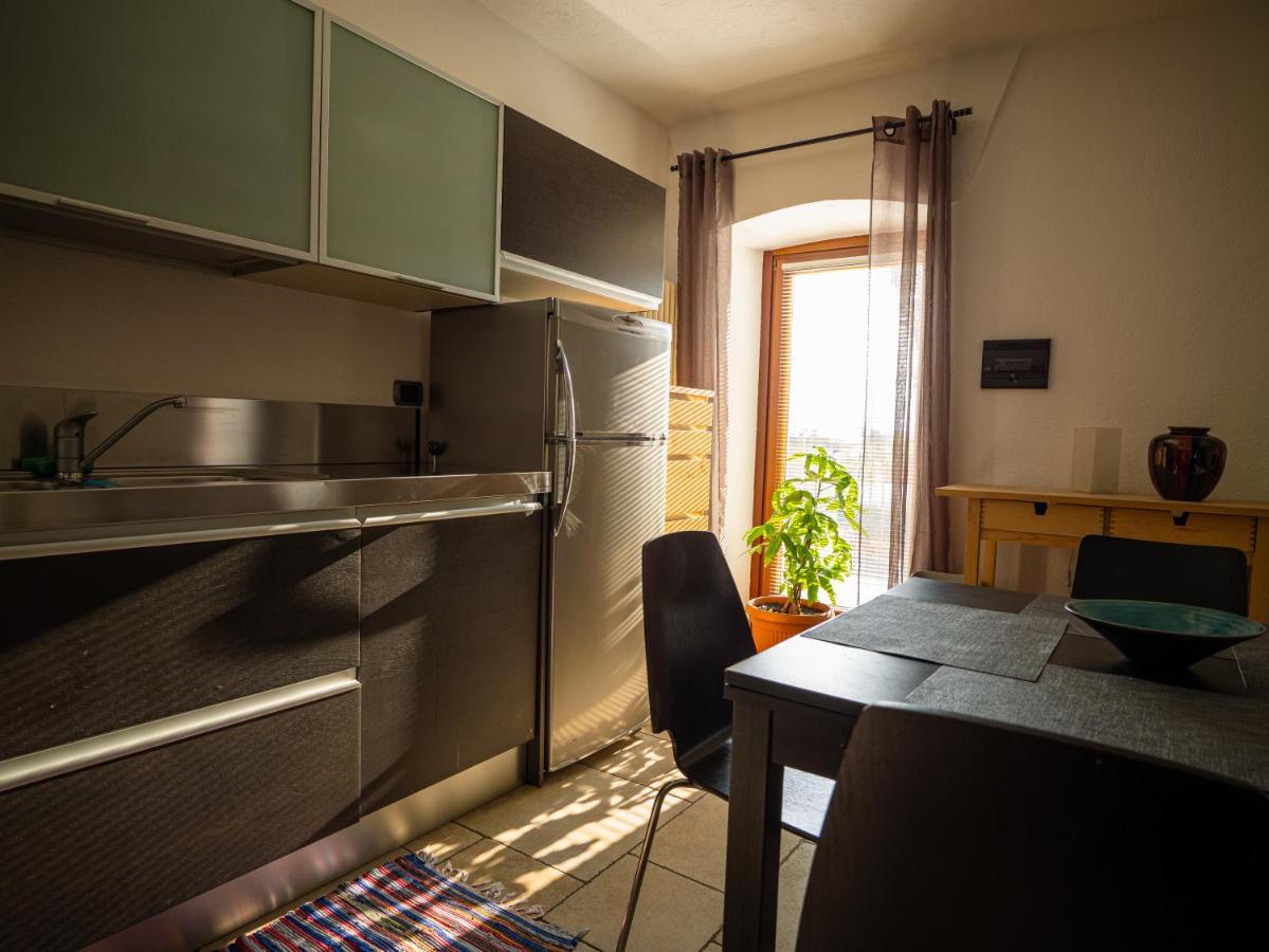 Casa Celesta Apartment Аоста Екстериор снимка