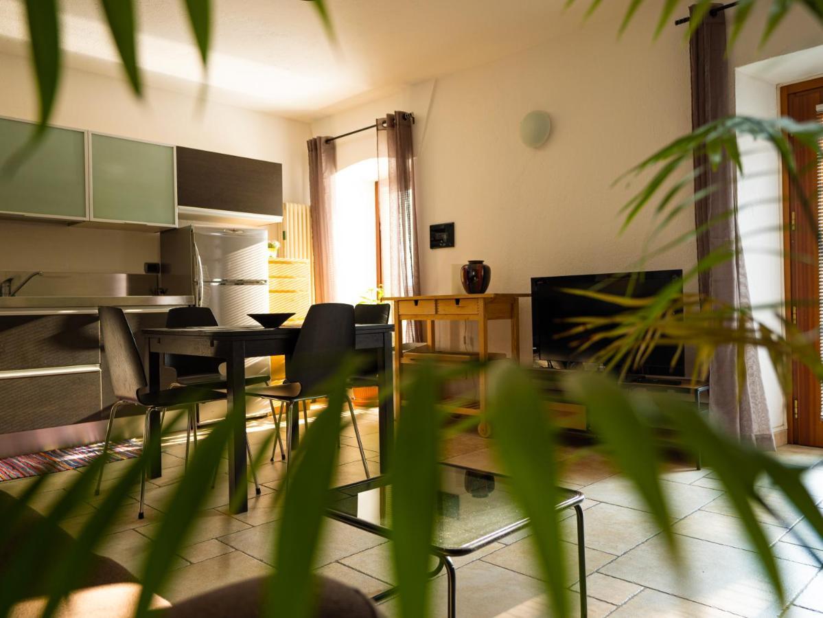 Casa Celesta Apartment Аоста Екстериор снимка