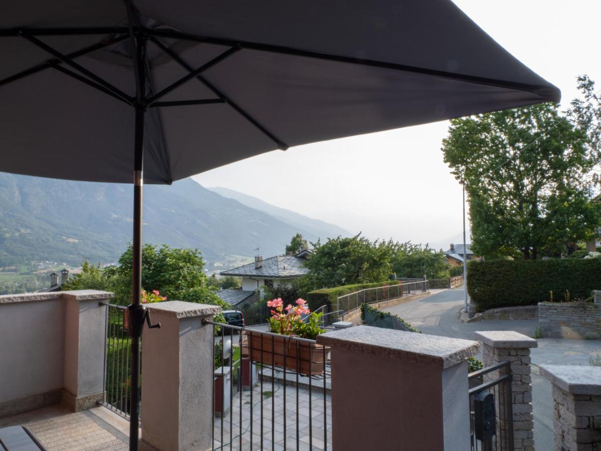 Casa Celesta Apartment Аоста Екстериор снимка