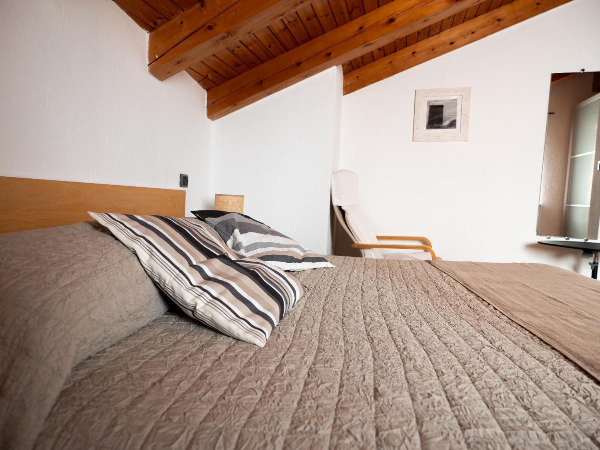 Casa Celesta Apartment Аоста Екстериор снимка